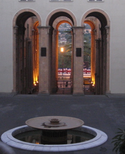 Courtyard of the parliament
