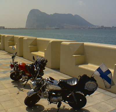 Skyteam Monkeys in front of Gibraltar